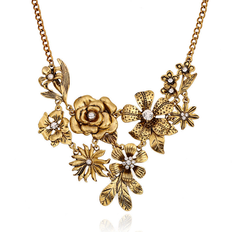 New Retro Diamonds Floral Necklace Fashion All-match