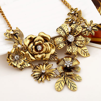 New Retro Diamonds Floral Necklace Fashion All-match